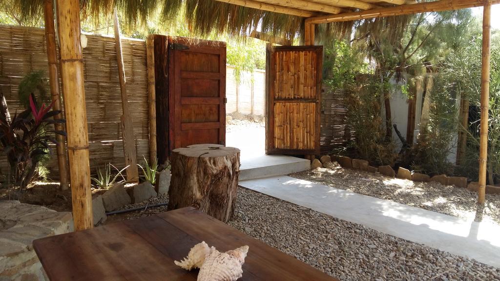 Lapa Lapa Lobitos Bungalows Exterior foto